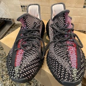 Adidas Yeezy Boost 350 V2 Yecheil size 9.5